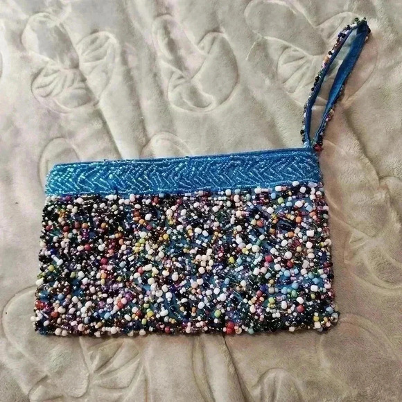 Heavily Beaded Blue Handmade Indonesia Small Clutch Wristlet Wallet Purse YKK - Picture 3 of 6